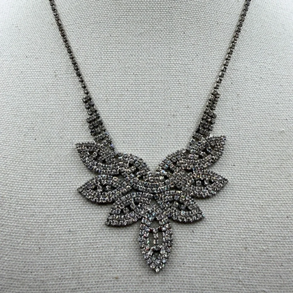 Rhinestone Leaf Statement Necklace Silver Tone Crystal Floral Bib Collar Jewelry